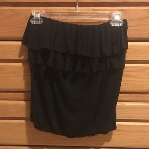 Black. Strapless. Crop top.